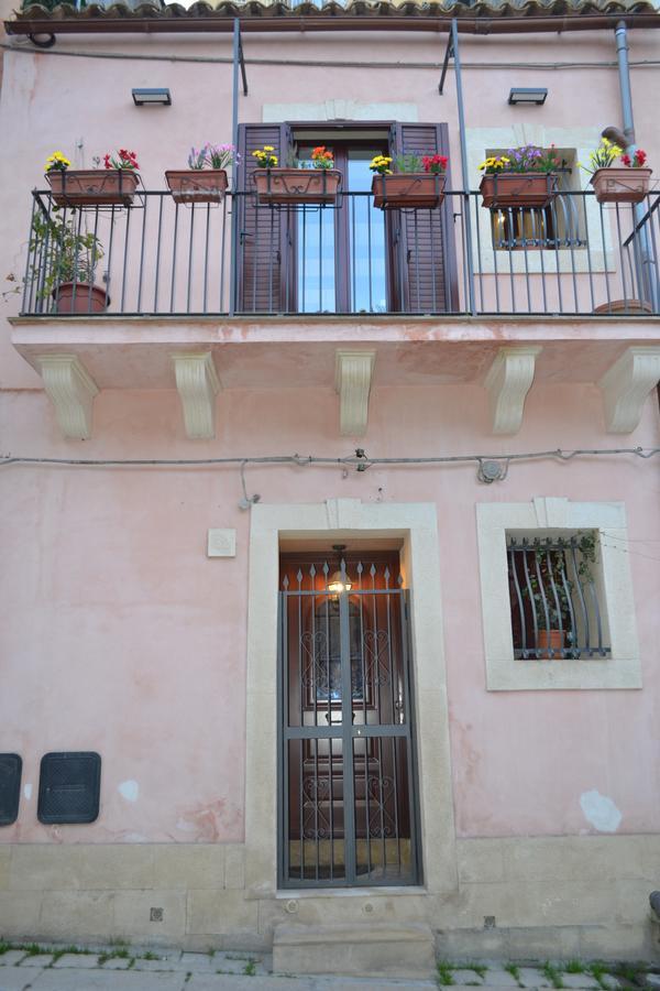 Ciràsa Vila Ragusa Exterior foto