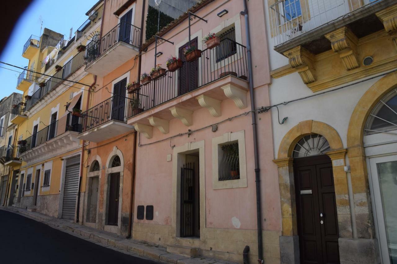 Ciràsa Vila Ragusa Exterior foto